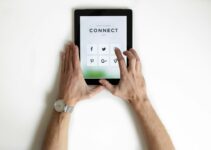 Step-by-Step Guide: How to Connect Your Chromebook to Your TV